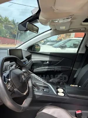 Peugeot 3008 2018 Gris