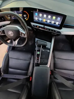 MG ZT 2022 Gris