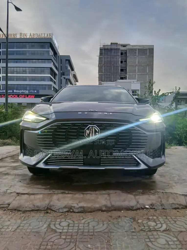 MG ZT 2022 Gris