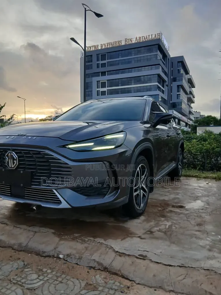 MG ZT 2022 Gris