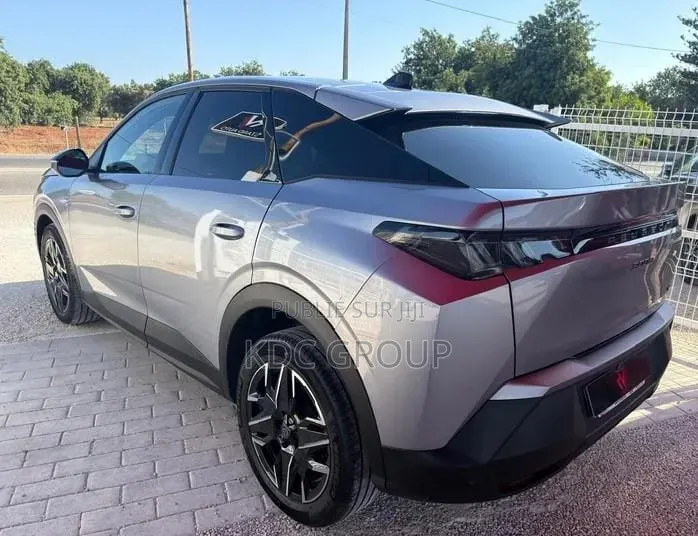 Peugeot 3008 2025 Gris