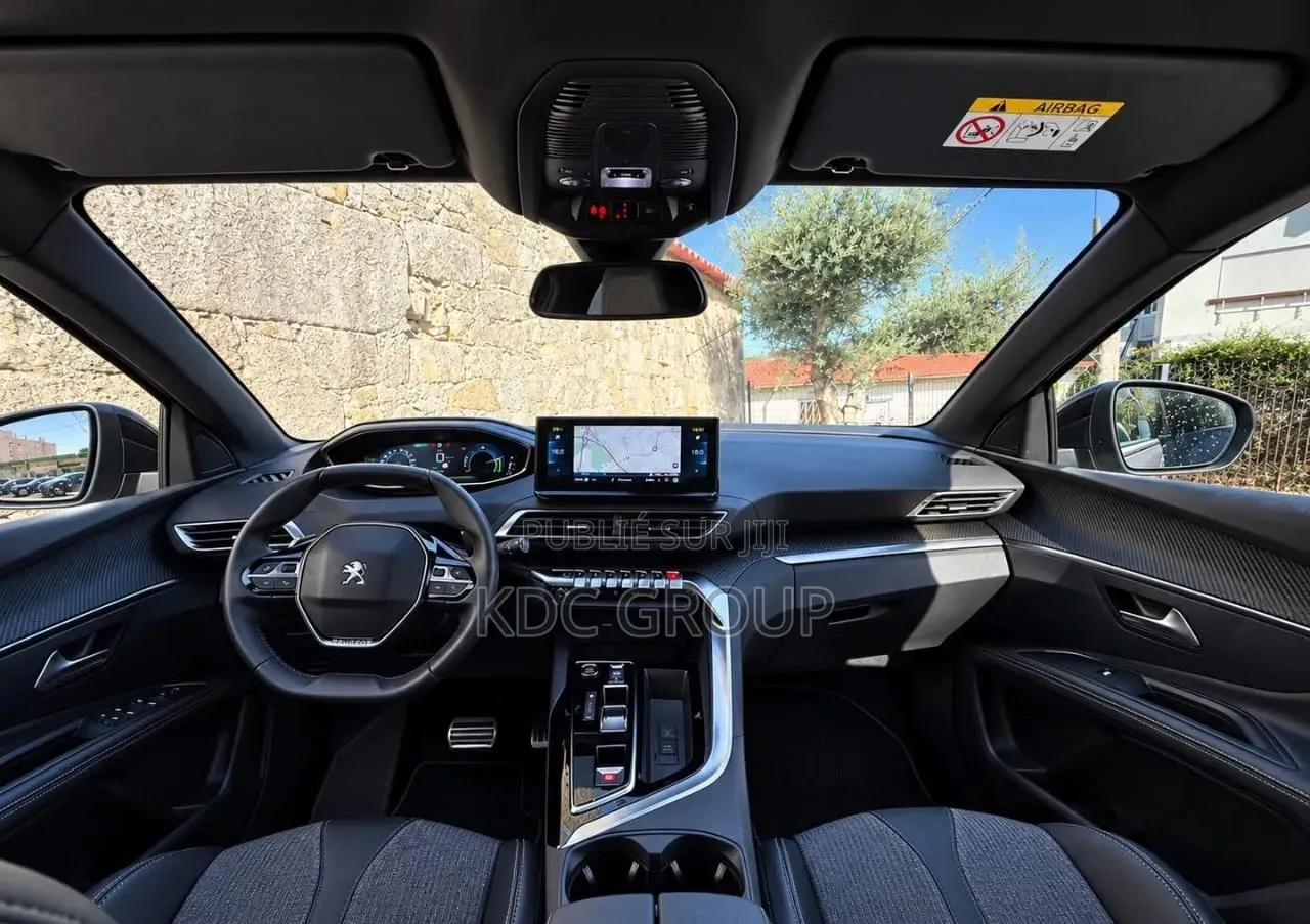 Peugeot 3008 2024 Gris