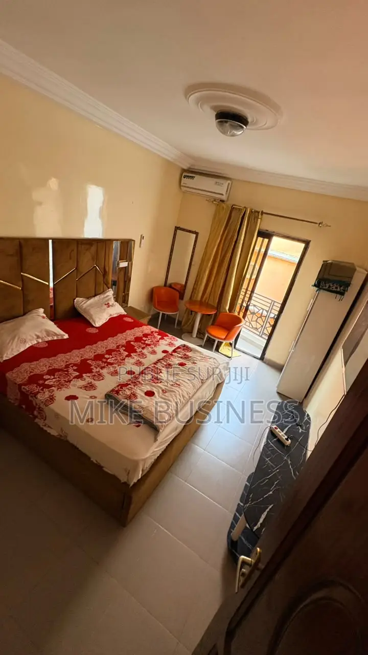 Meublé 1chbre Appartement dans Dakar Keys Master, Almadies à Louer
