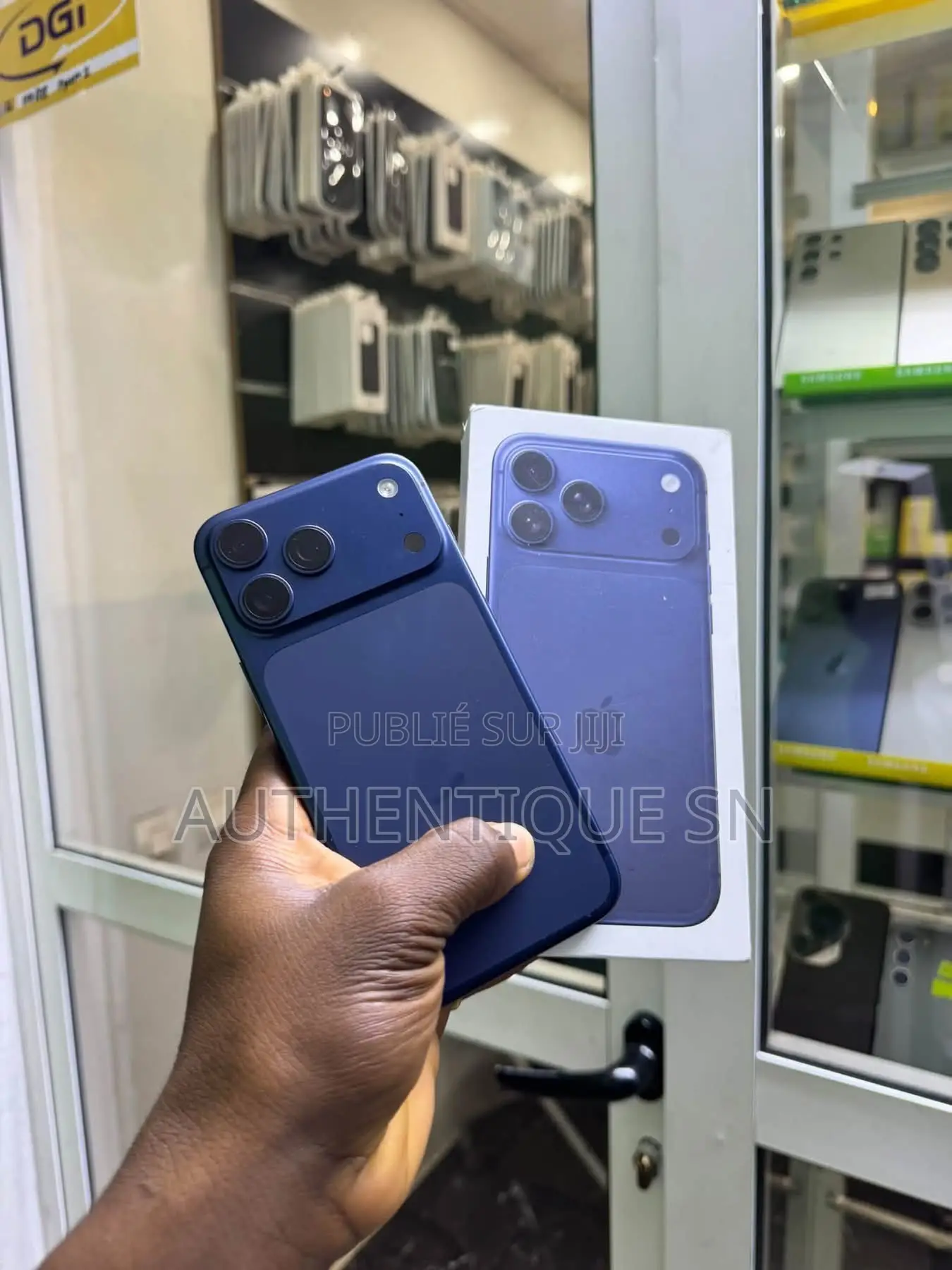 Nouveau Pomme iPhone 17 Pro Max 512 GB Bleu