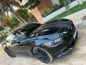 Ford Mustang 2016 Noir