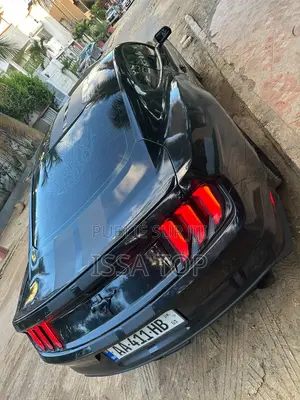 Ford Mustang 2016 Noir