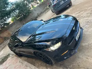 Ford Mustang 2016 Noir