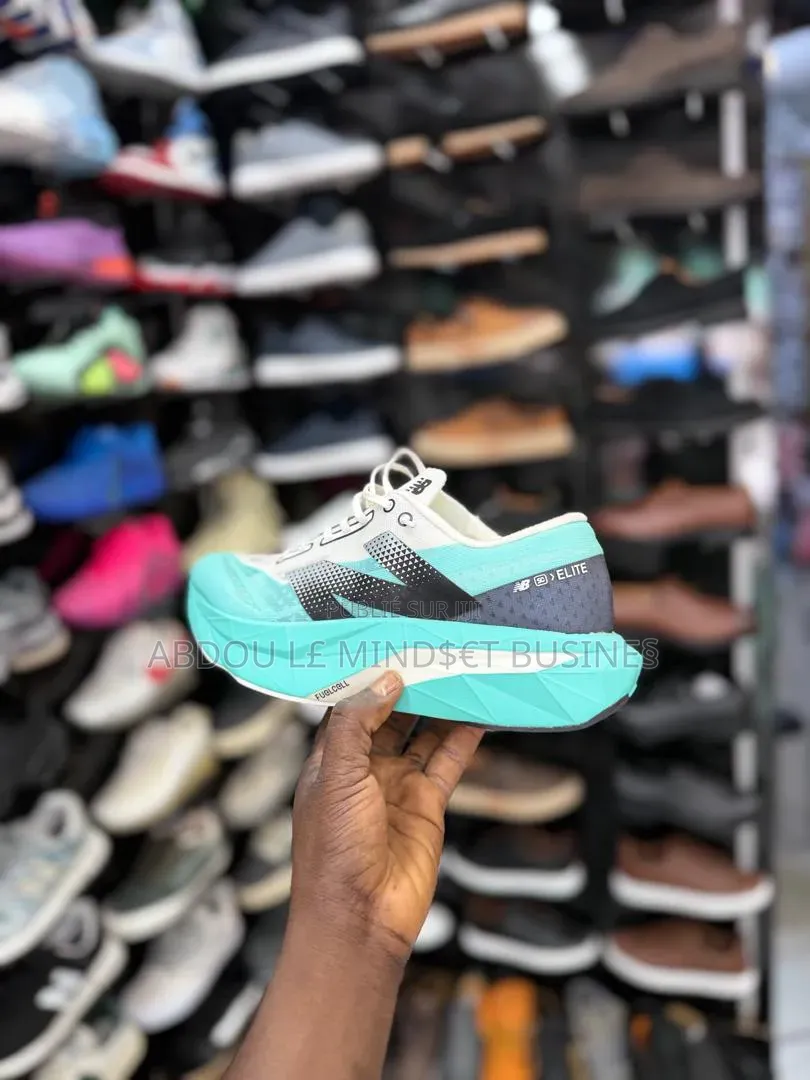 New Balance Élite All Color Disponible