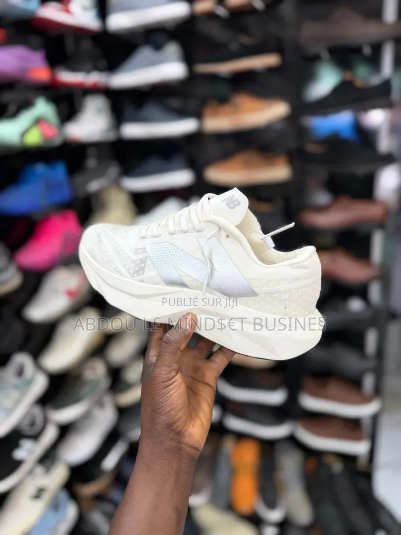 New Balance Élite All Color Disponible