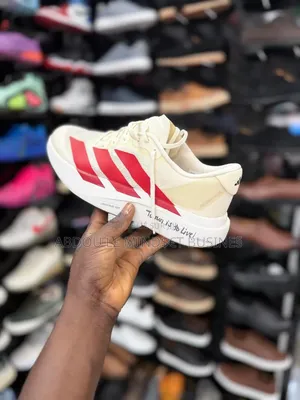 Adidas Adizero Boston 13 All Color Disponible