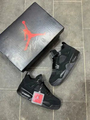 Jordan 3 Fight Full Black Disponible