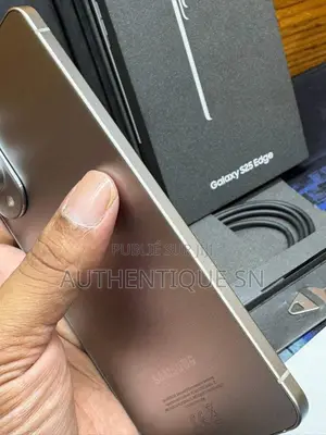 Nouveau Samsung Galaxy S25 Edge 512 GB Gris