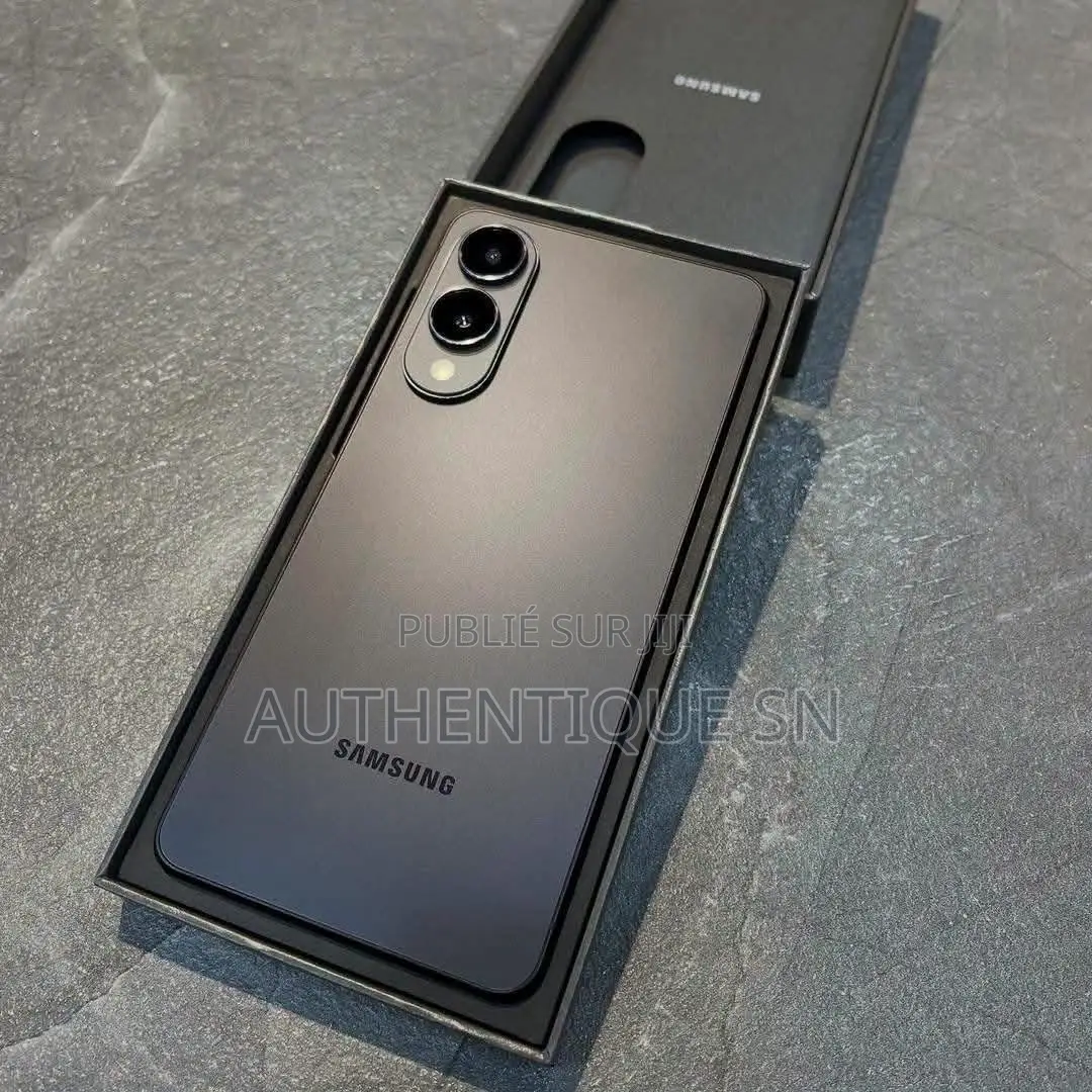 Nouveau Samsung Galaxy S25 Edge 512 GB Noir