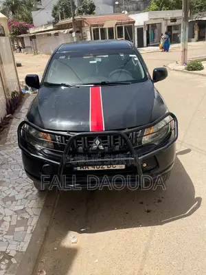 Mitsubishi L200 2020 Noir