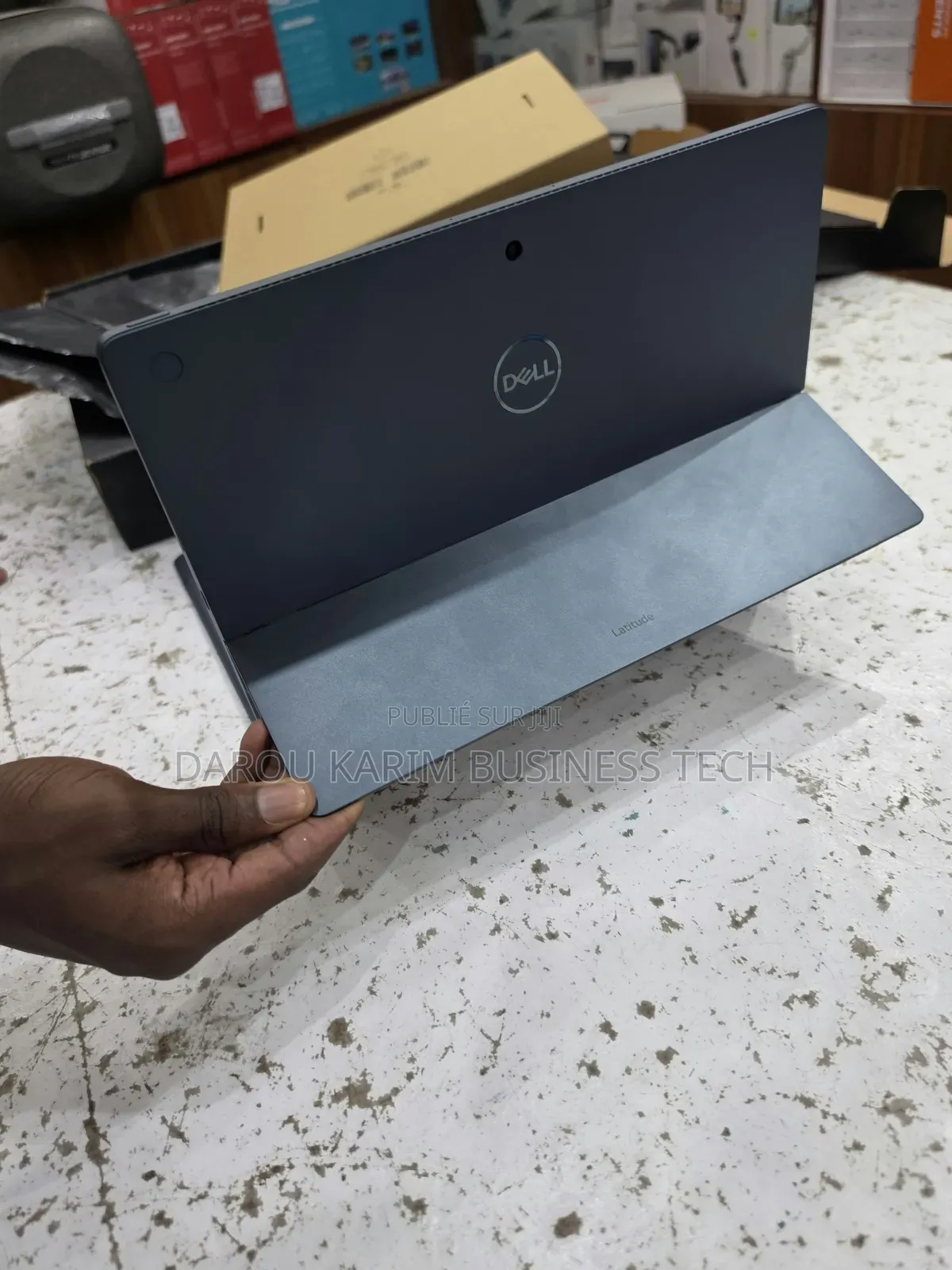 Nouveau Dell Latitude 7350 Detachable 16GB Intel Core Ultra 7 SSD 512GB