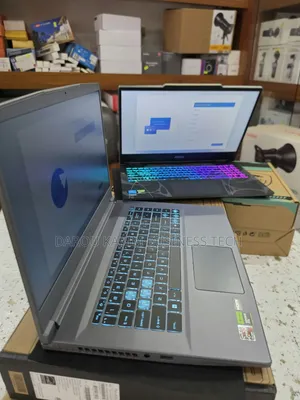 Nouveau Ordinateur portable MSI Cyborg 15 16GB Intel Core i7 SSD 512GB