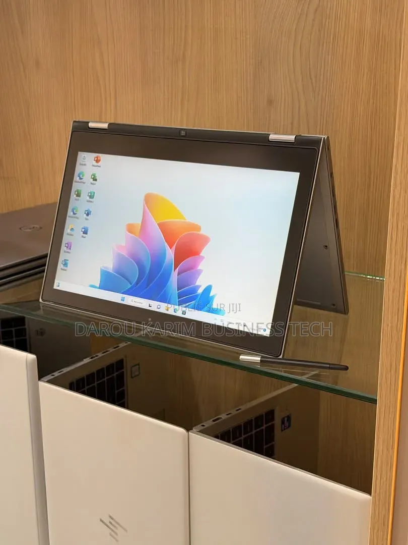 Nouveau Dell Inspiron 13 7359 4GB Intel Core i3 SSD 256GB