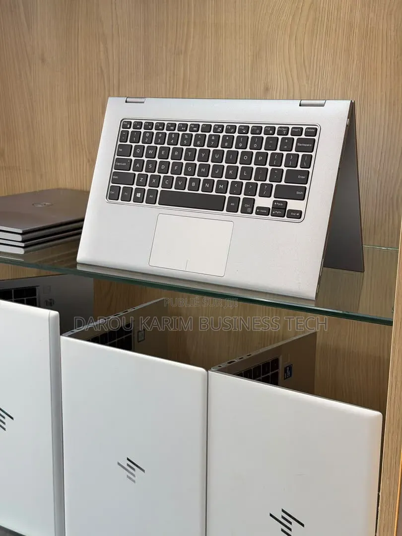 Nouveau Dell Inspiron 13 7359 4GB Intel Core i3 SSD 256GB