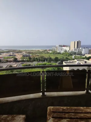 3chbre Appartement dans , Almadies à Louer