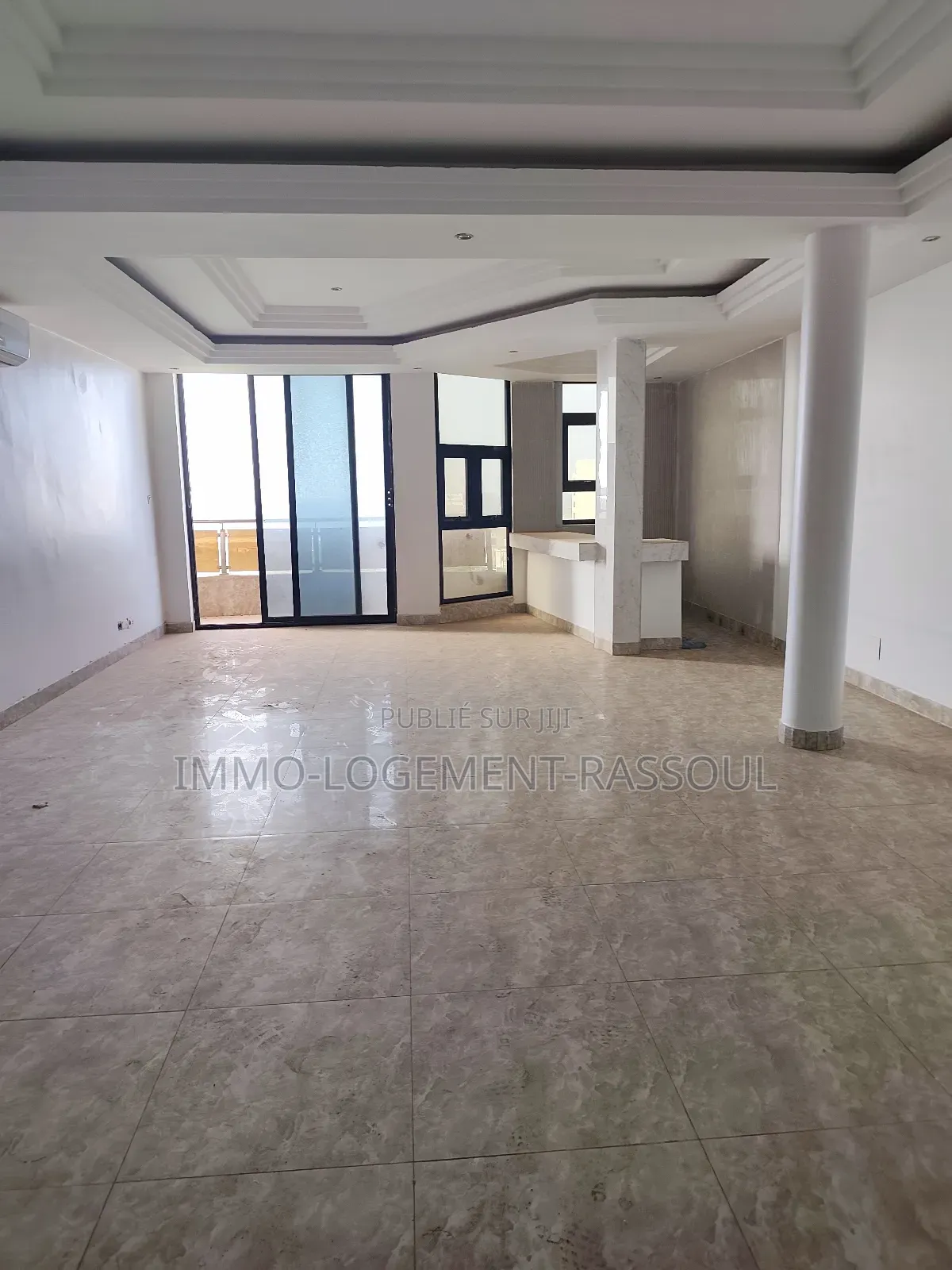 3chbre Appartement dans , Almadies à Louer