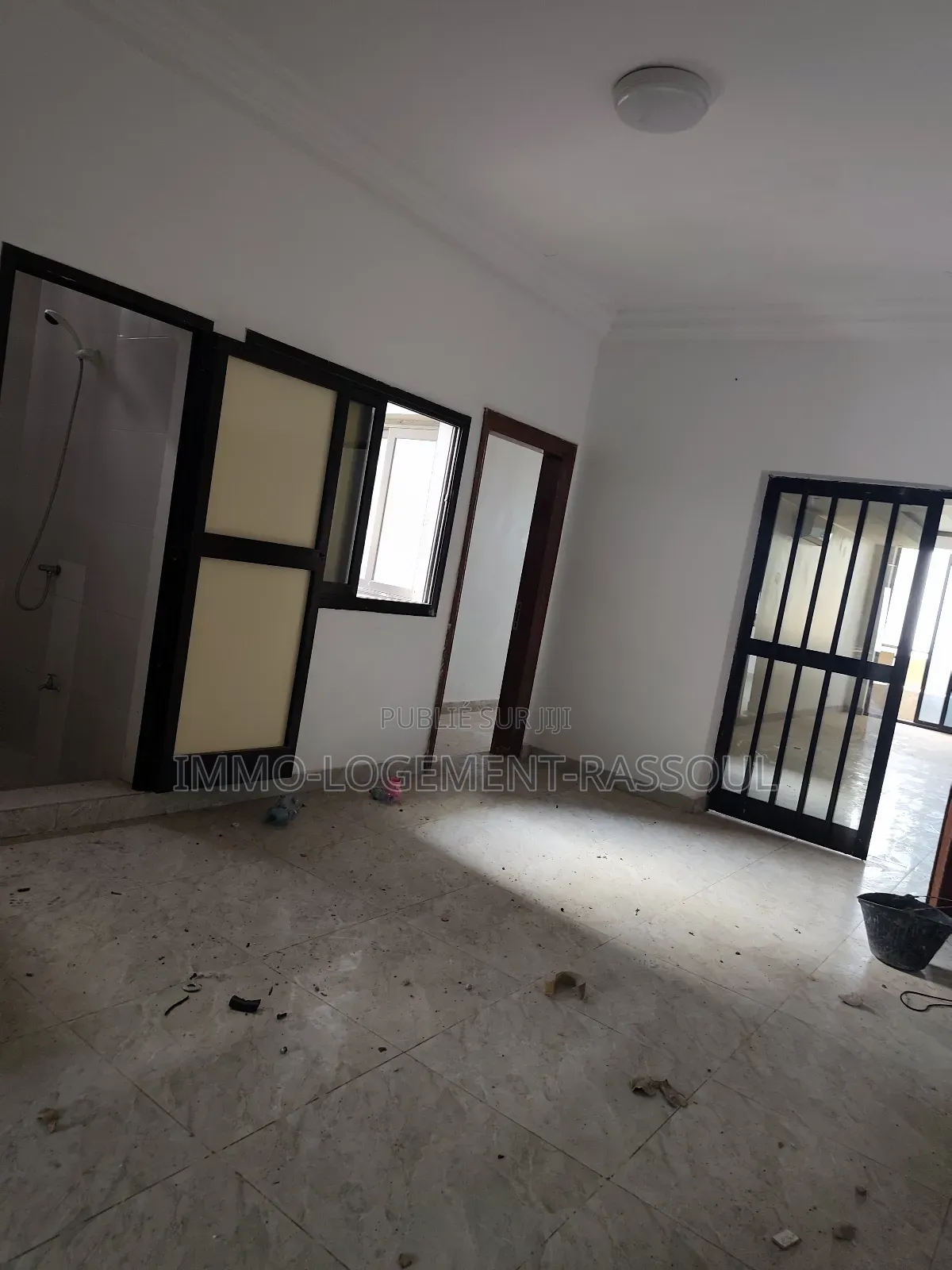 3chbre Appartement dans , Almadies à Louer