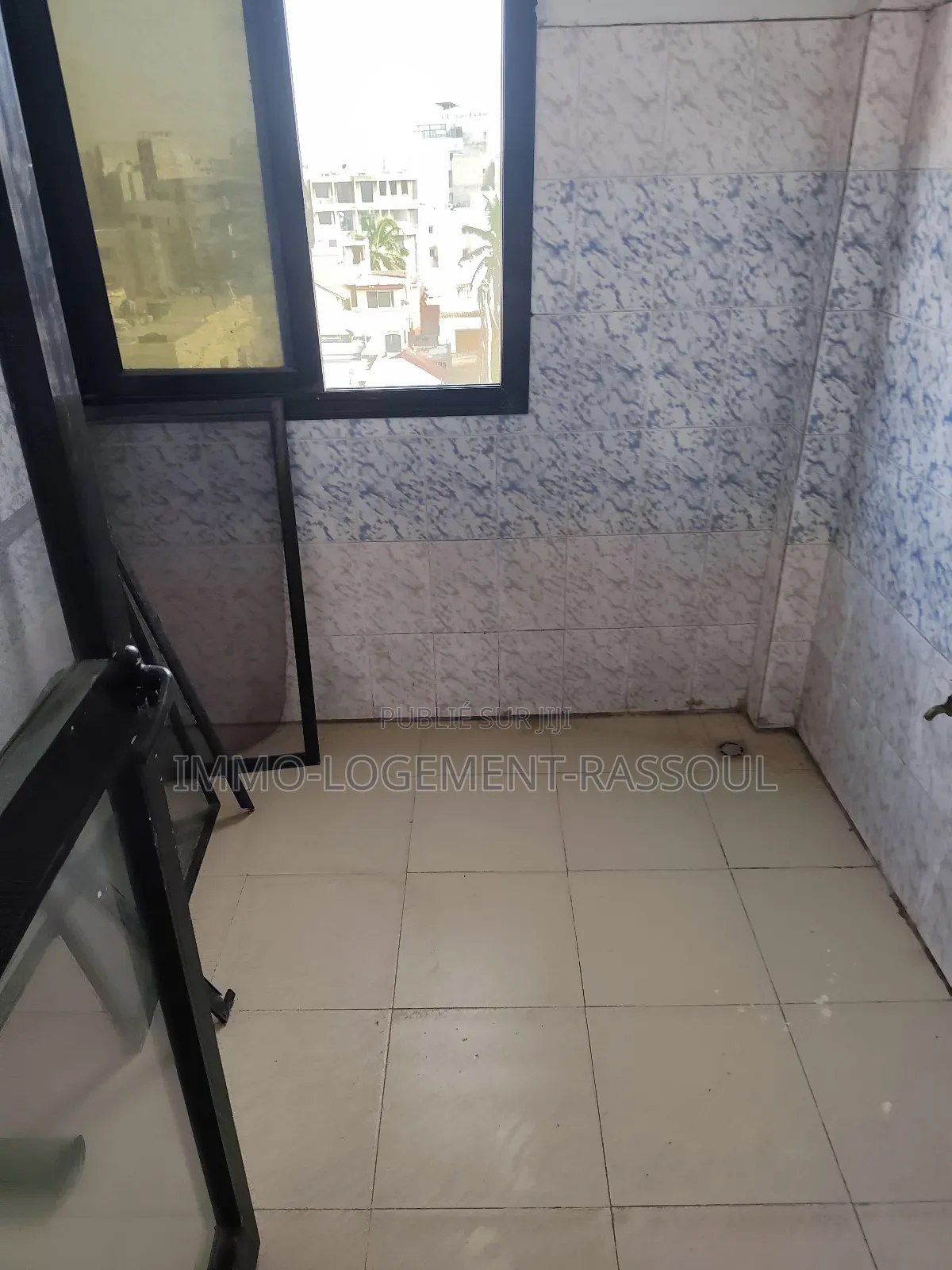 3chbre Appartement dans , Almadies à Louer