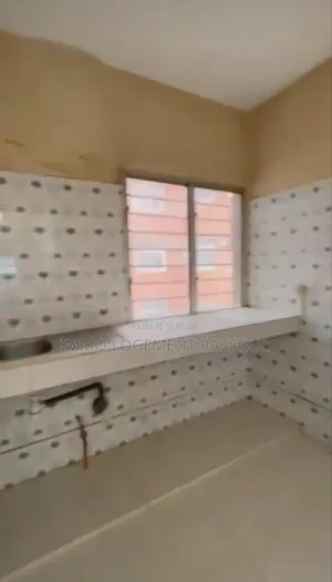 3chbre Appartement dans , Sicap-Liberté à Louer