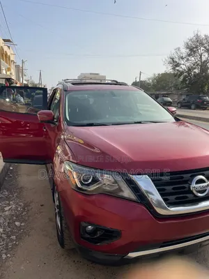 Nissan Pathfinder 2019 Rouge