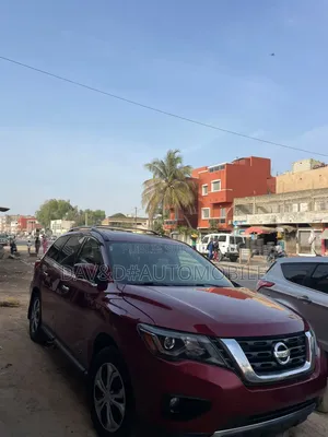 Nissan Pathfinder 2019 Rouge
