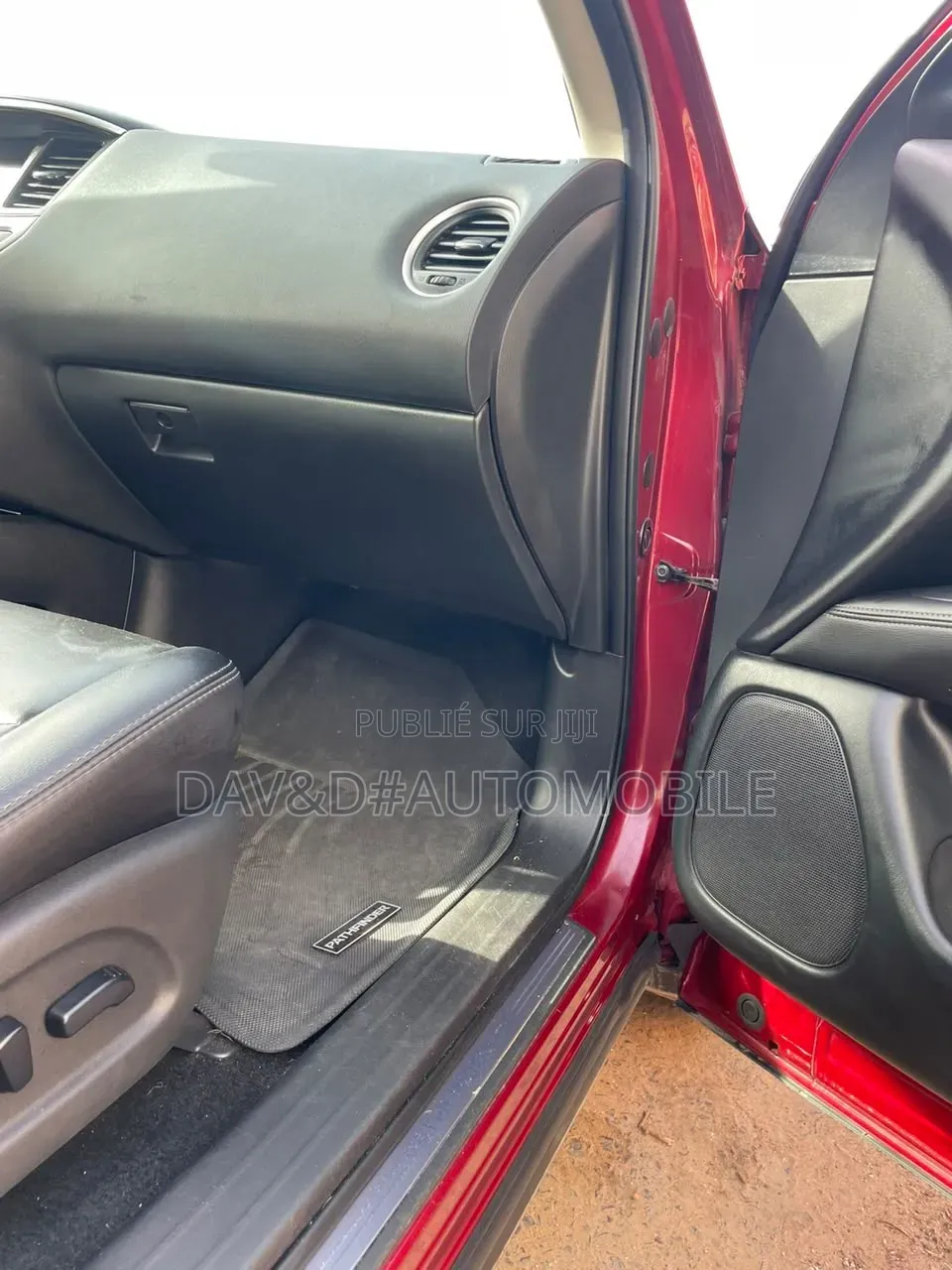 Nissan Pathfinder 2019 Rouge