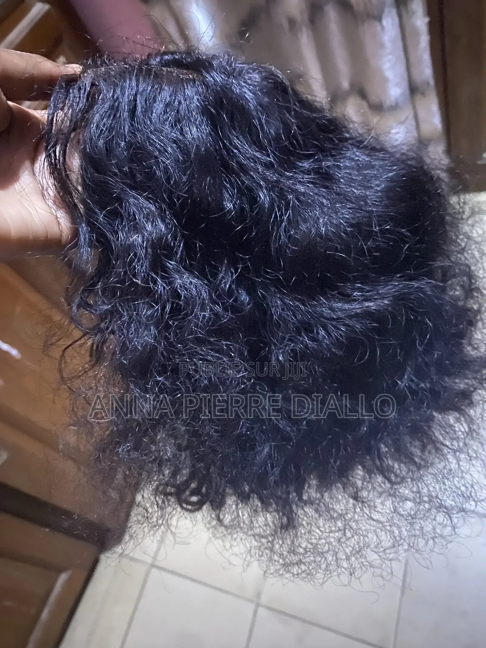 Perruque Frisée Jamais Portée – Femme