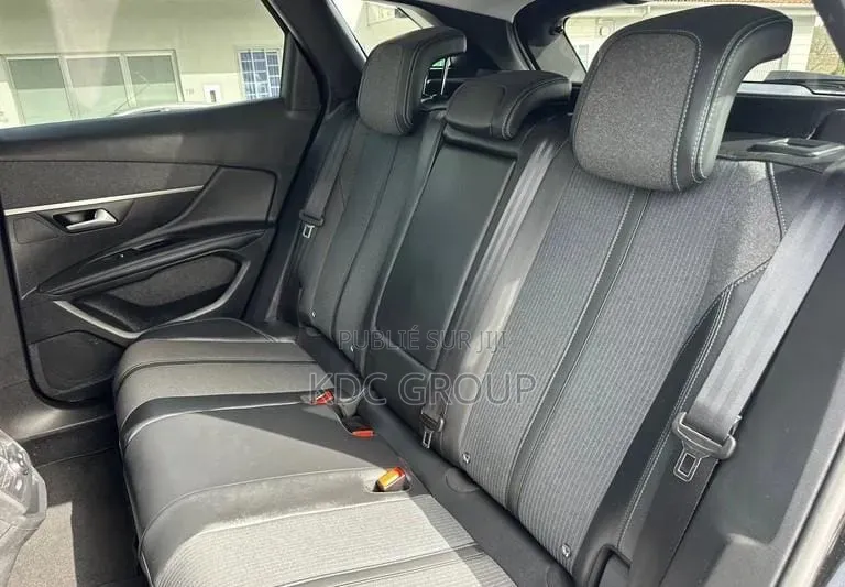 Peugeot 3008 2022 Noir