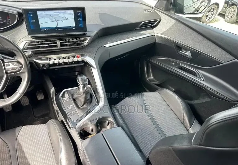 Peugeot 3008 2022 Noir
