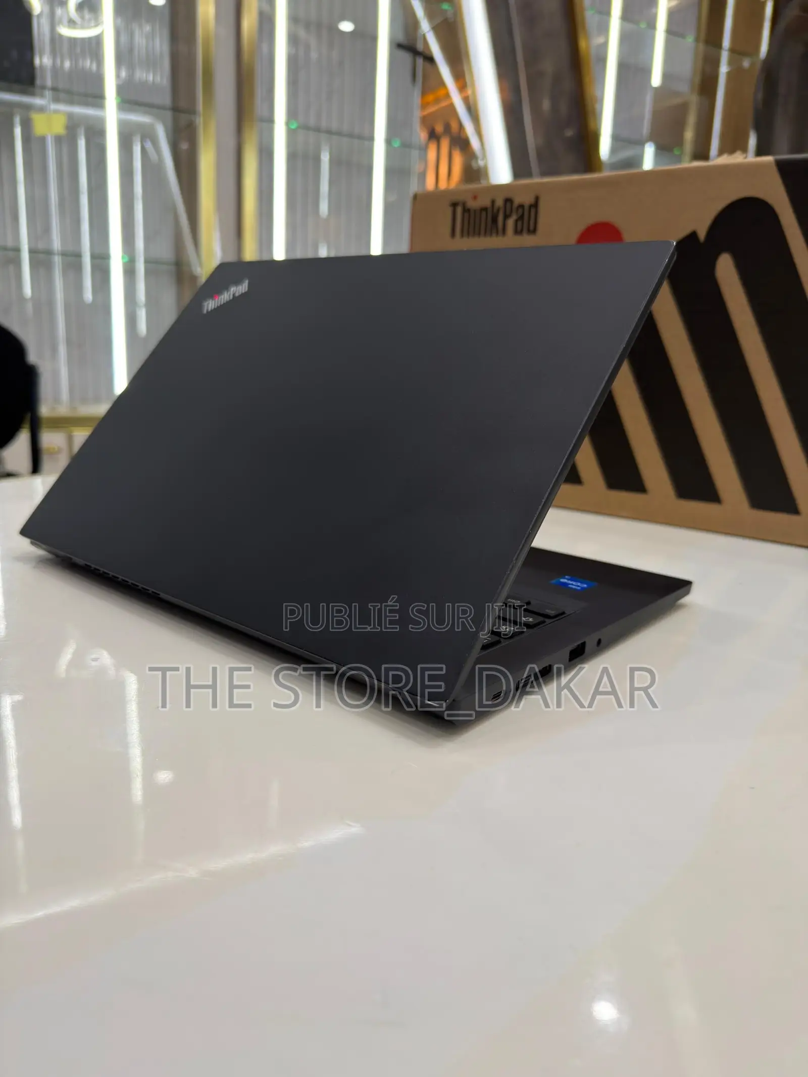 Nouveau Ordinateur portable Lenovo Autre 8GB Intel Core i5 SSD 256GB