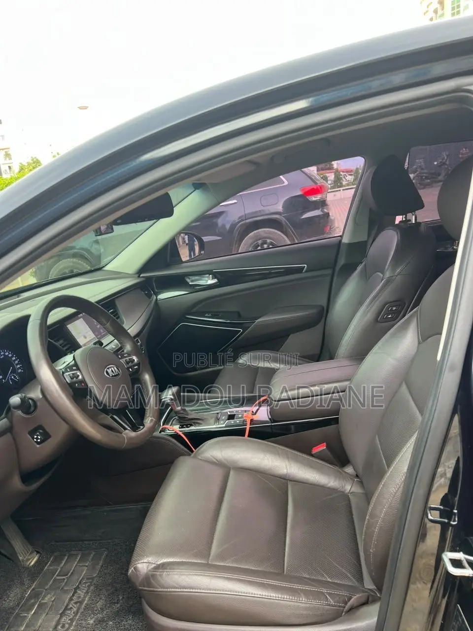 Kia Cadenza 2017 Noir