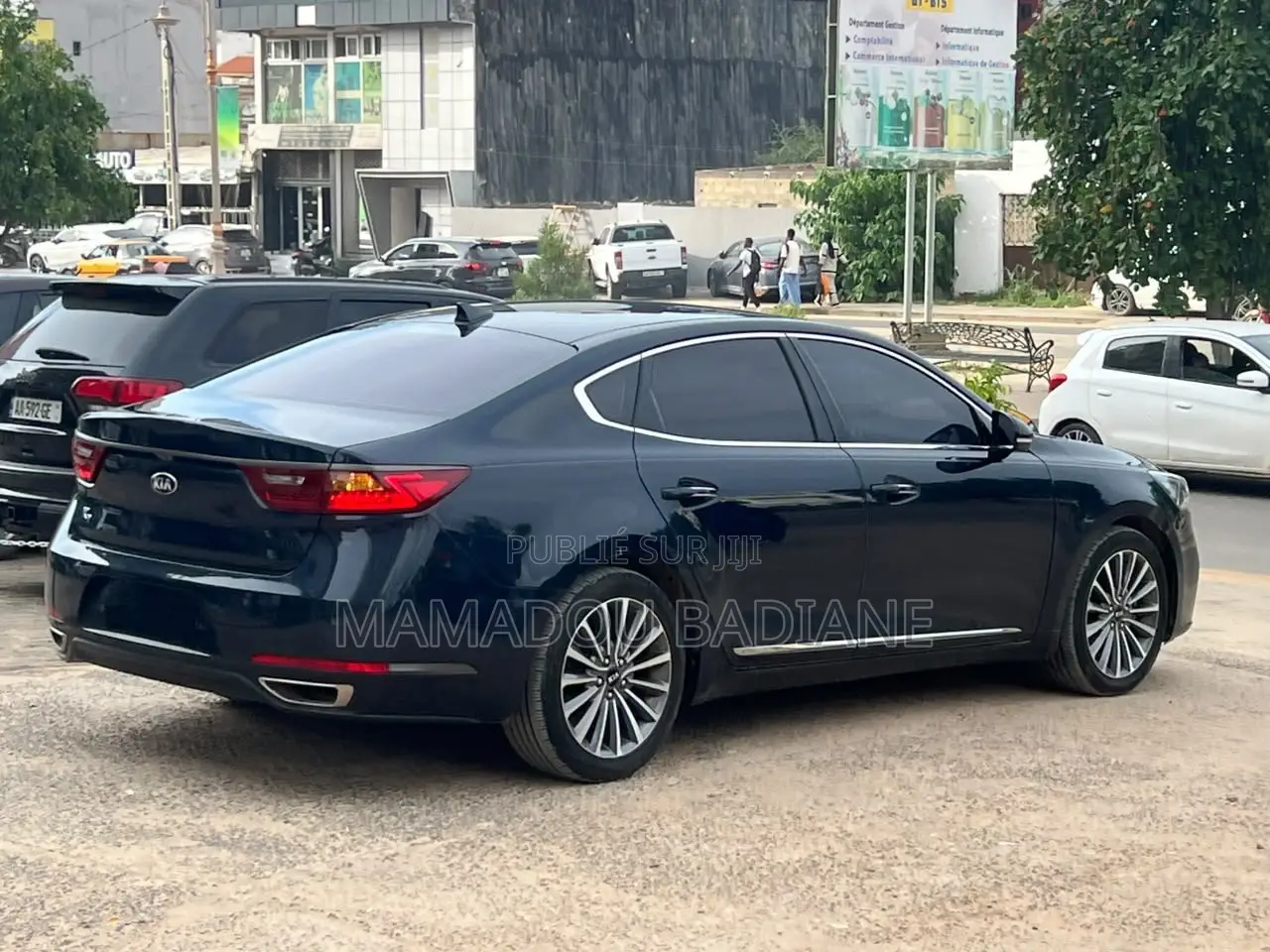 Kia Cadenza 2017 Noir