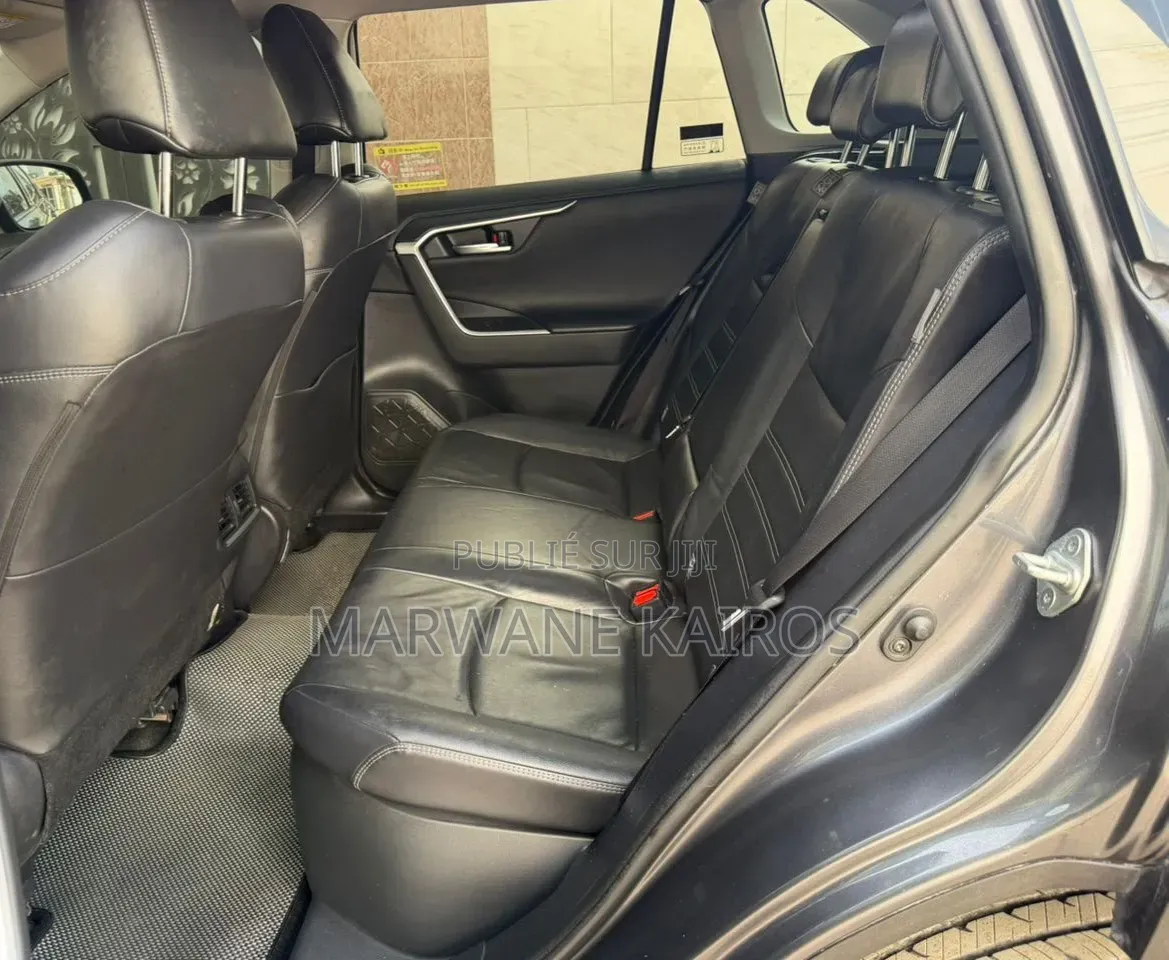 Toyota RAV4 2020 Autre