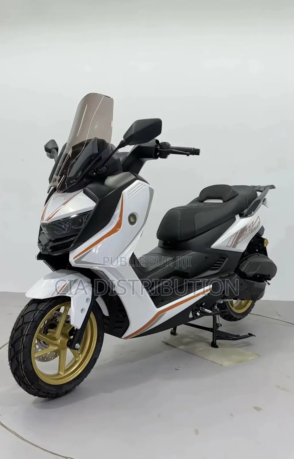 Nouveau Autre 2026 Blanc