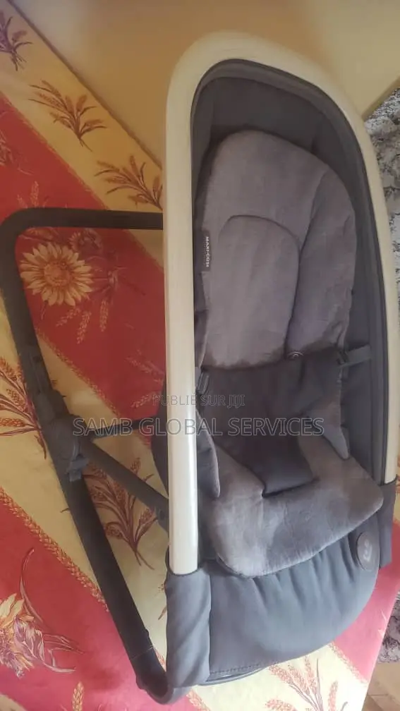 Berceau Pour Bébé 0 À 3 Ans À Vendre