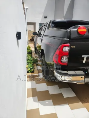 Toyota Hilux 2022 Noir