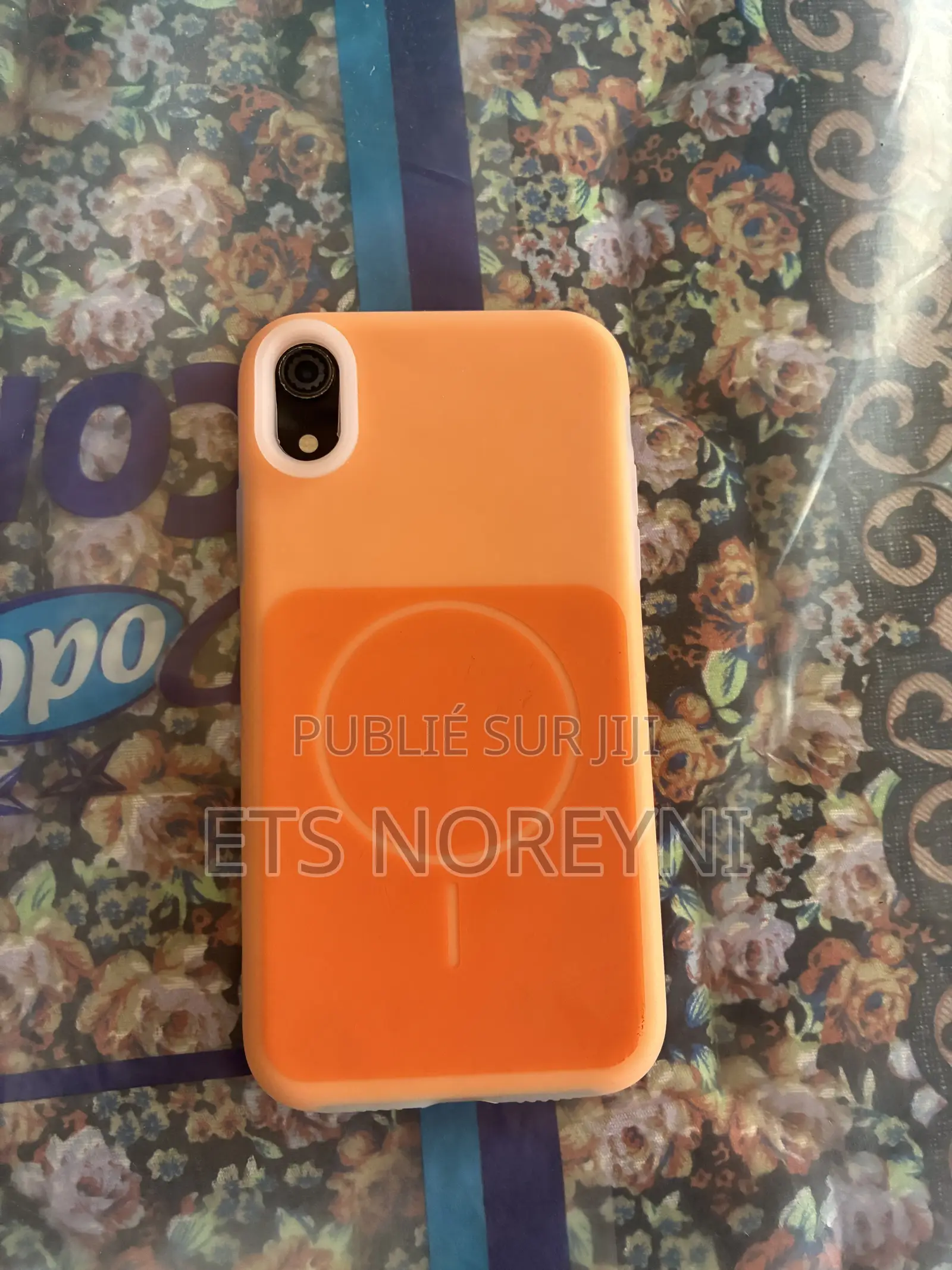 Apple iPhone XR 64 GB Noir