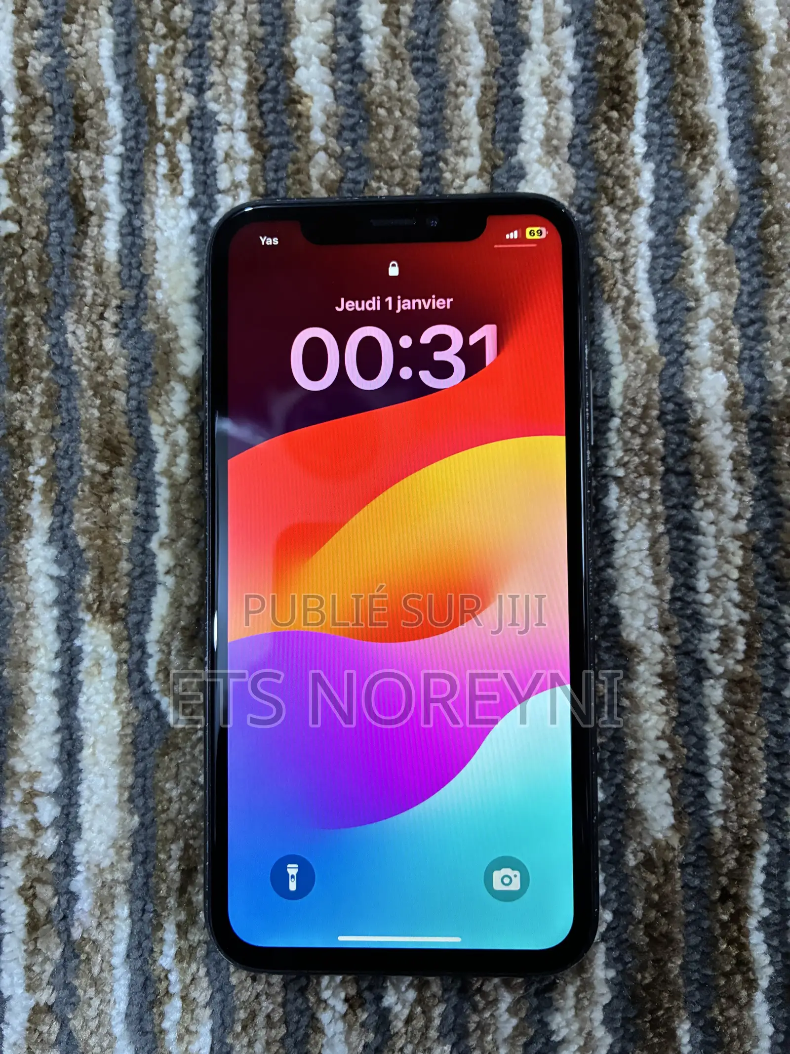 Apple iPhone XR 64 GB Noir