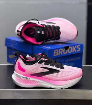 Brooks Rose-Blanc Disponible