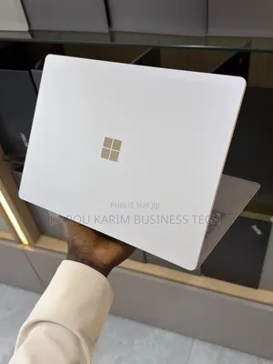 Nouveau Microsoft Surface Laptop 4 16GB AMD Ryzen 5 SSD 256GB