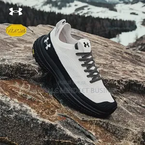 Under Armour Vibram Noir-Blanc Disponible
