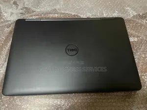 Nouveau Dell Latitude 5540 8GB Intel Core i5 SSD 256GB
