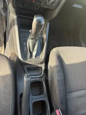 Suzuki Vitara 2022 Gris