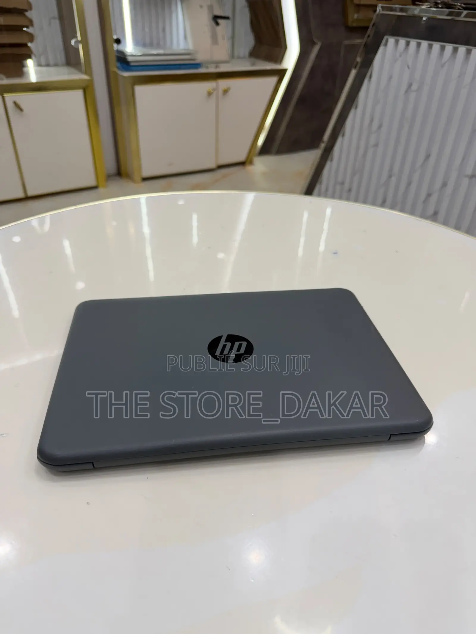Nouveau Ordinateur portable HP Stream 11 4GB Intel Pentium SSD 72GB