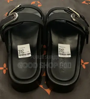 Sandales Mules en Cuir Noir – P.45