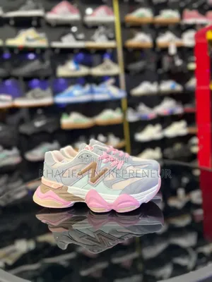 New Balance 9060